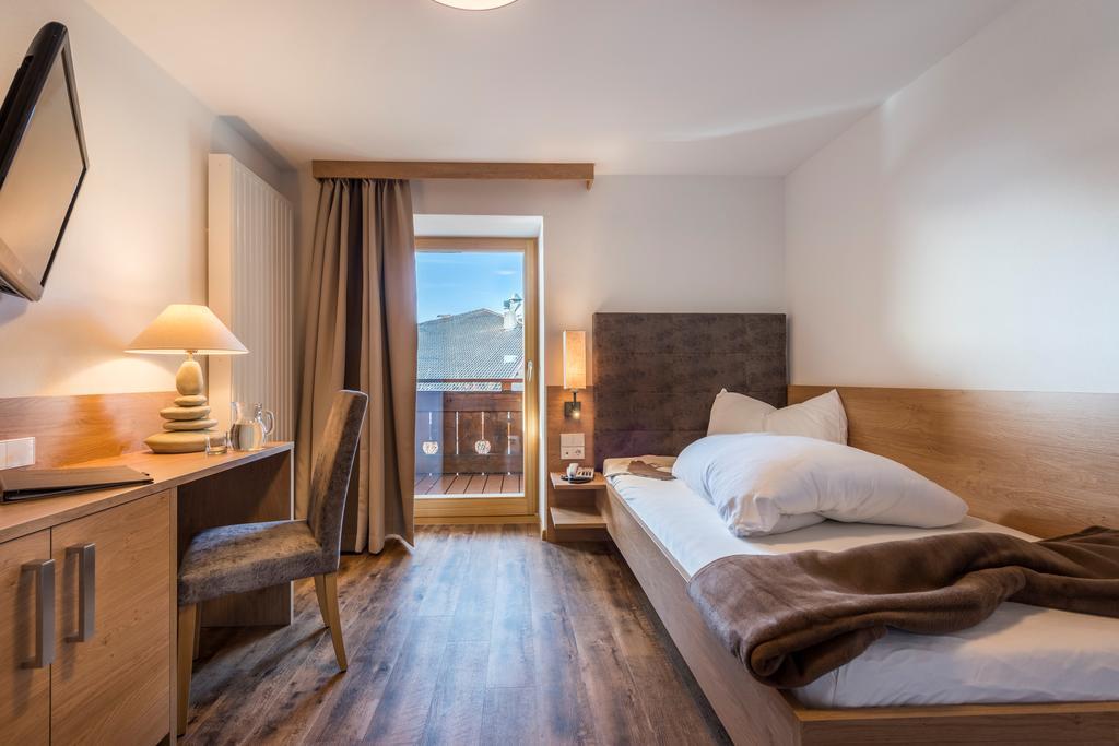 Hotel Alpenfrieden Maranza Extérieur photo