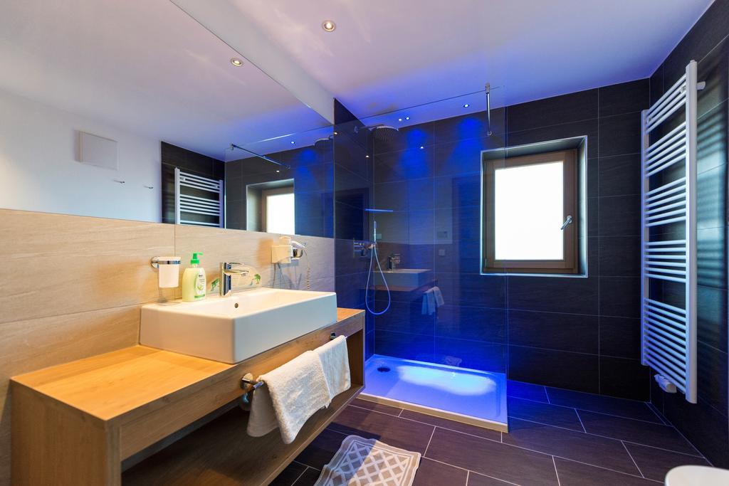 Hotel Alpenfrieden Maranza Extérieur photo