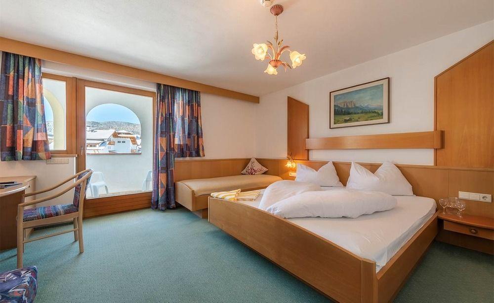 Hotel Alpenfrieden Maranza Extérieur photo
